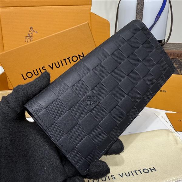 2026122105437432 630